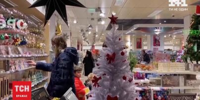 У Канаді починається масова вакцинація, а в Англії знайшли новий штам коронавірусу