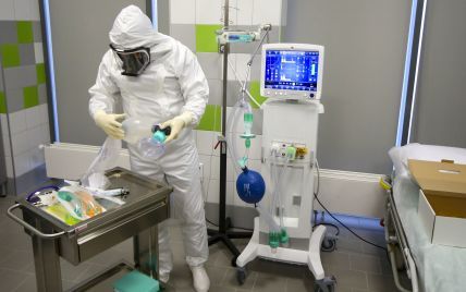 Новый антирекорд в России: за сутки зафиксировано более 3 тысяч новых случаев коронавируса