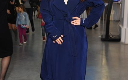 Теперь дизайнер: Светлана Тарабарова похвасталась пальто собственного бренда