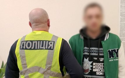 У Києві залицяльник запросив жінку на побачення та пограбував: чим усе закінчилося (фото)