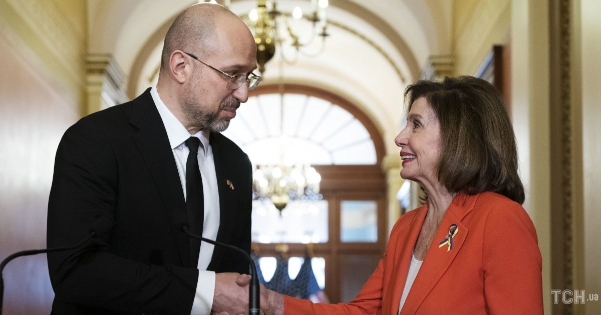 Прем'єр-міністр Денис Шмигаль на зустрічі у Вашингтоні зі спікеркою Палати представників Ненсі Пелосі
