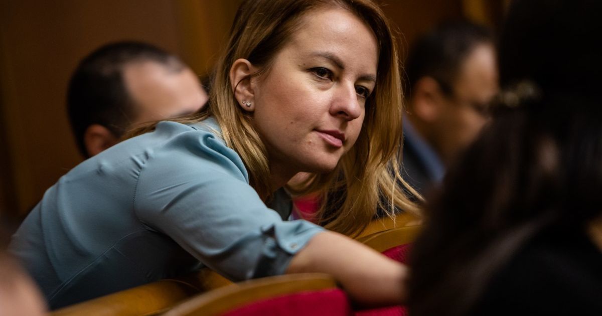 Міністерка соцполітики розповіла, що буде з виплатами лікарняних та декретних