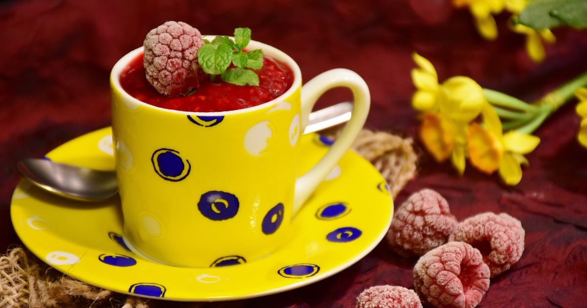 Малина - не панацея. Разрушительница мифов Супрун объяснила, чем лучше лечиться во время простуды