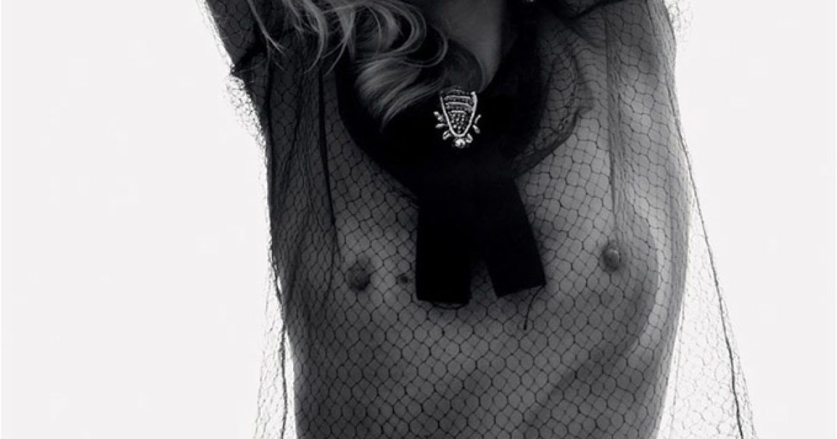 Кейт Мосс в фотосете для LOVE Magazine