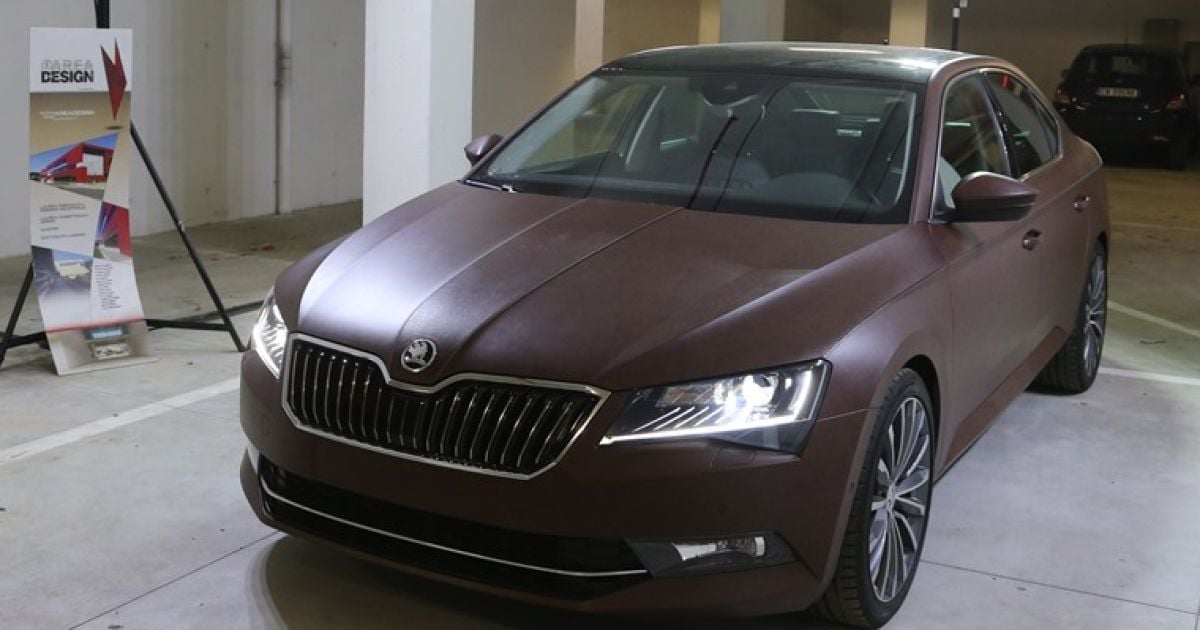 Студенты обтянули кожей Skoda Superb нового поколения