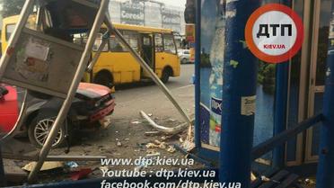 Авария в Киеве_4 / © facebook.com/dtp.kiev.ua