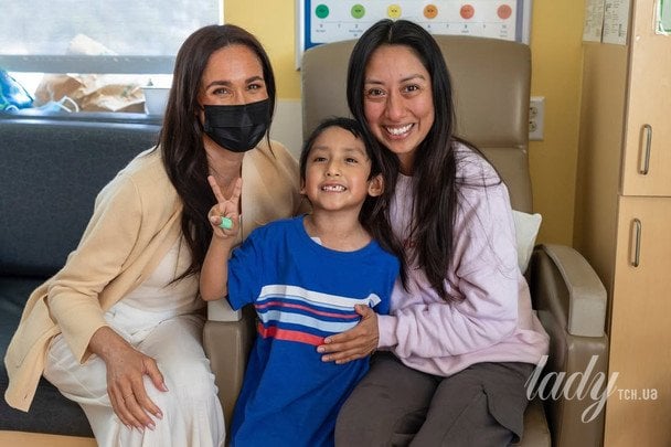 Меган Маркл у лікарні Лос-Анджелеса, фото: instagram.com/childrensla