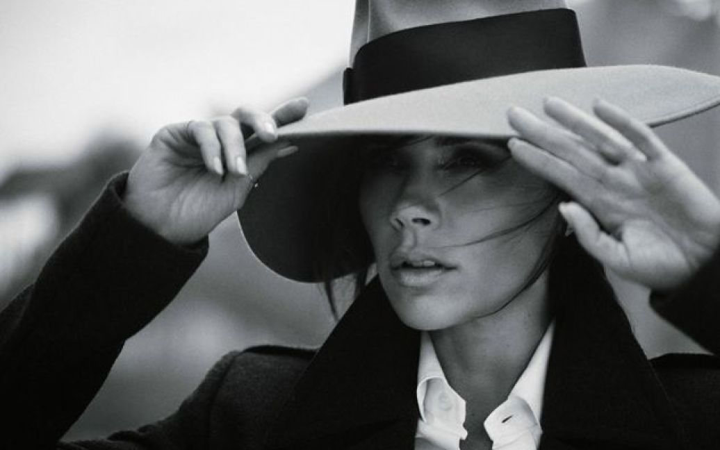 Бекхэм снялась в фотосете для немецкого Vogue / © vogue.com