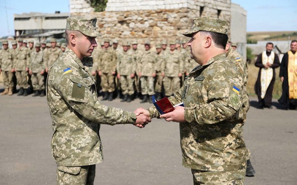 Полторак поздравил военных с Днем танкиста. / © Министерство обороны Украины
