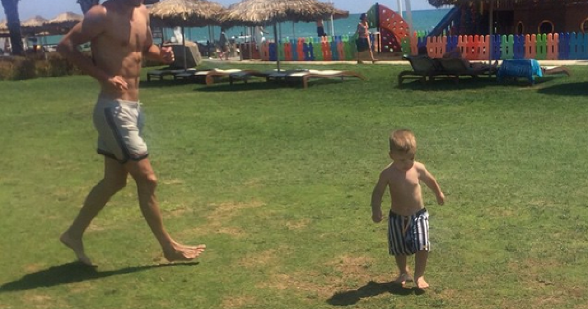 Два поколения Ярмоленко.