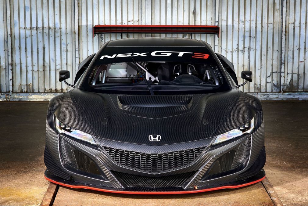 Honda объявила о старте продаж гоночного суперкара NSX — Новости