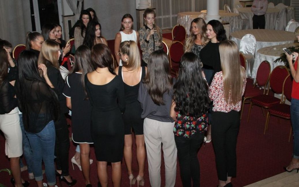 Влада Литовченко рассказала моделям об участии в "Мисс Украина" / © facebook.com/VladaLytovchenko