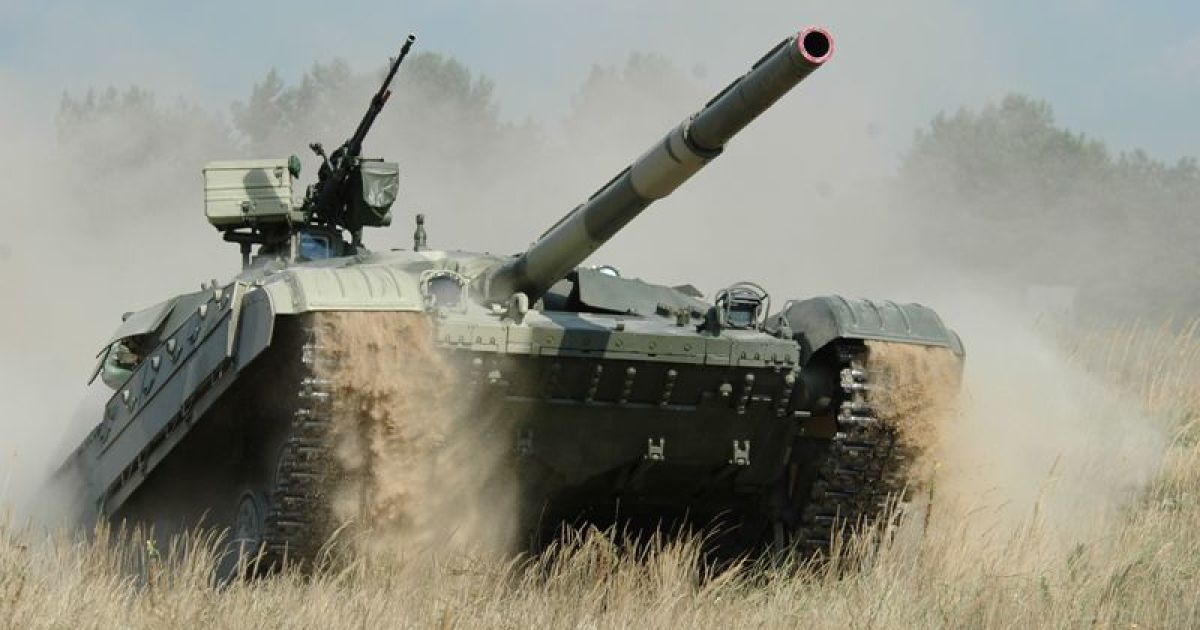 Военные получили на вооружение новенькие "Булаты".
