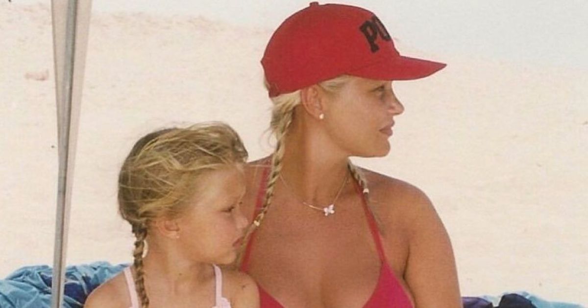 Джиджи Хадид с мамой Иоландой