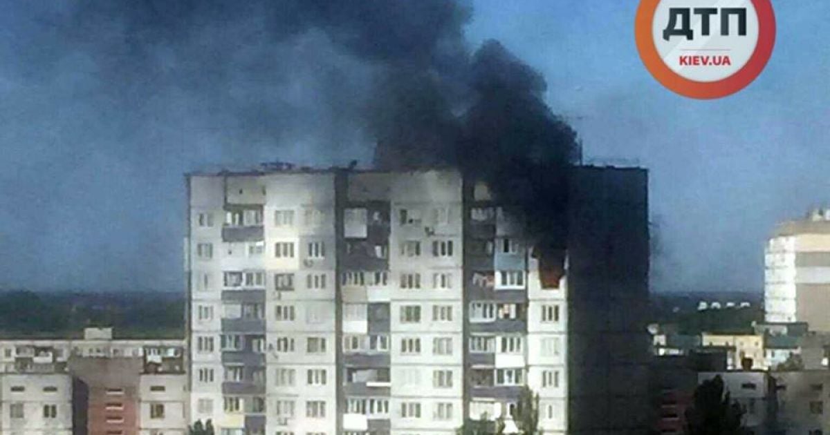 Масштабна пожежа у Києві: на Теремках спалахнули дві квартири