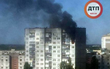 Масштабный пожар в Киеве: на Теремках вспыхнули две квартиры