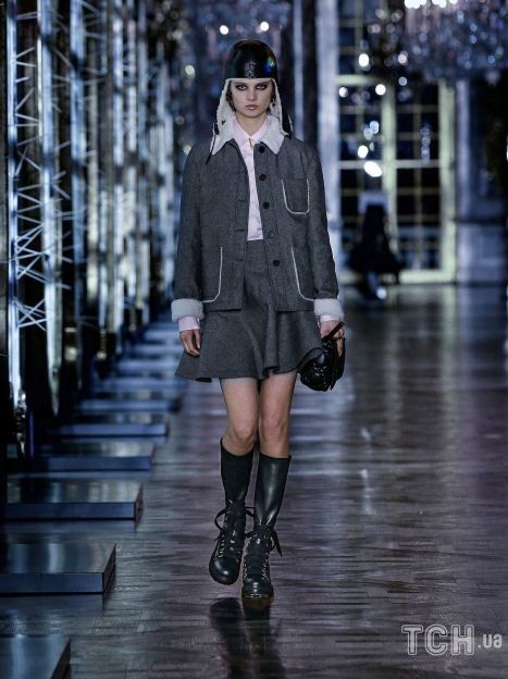 Колекція Christian Dior прет-а-порте сезону осінь-зима 2021-2022 / © East News