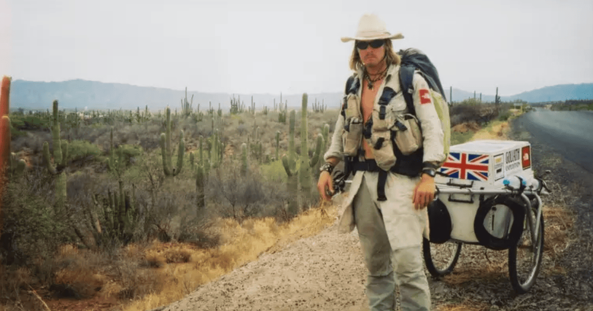 Карл Бушбі на початку подорожі