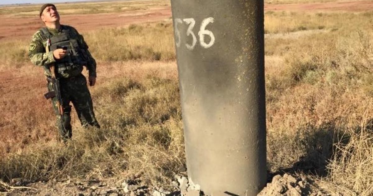 Поврежденная электромагистраль на Херсонщине