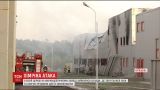 Белоцерковским пожарным удалось укротить пламя на заводе лекарств "Биофарм"