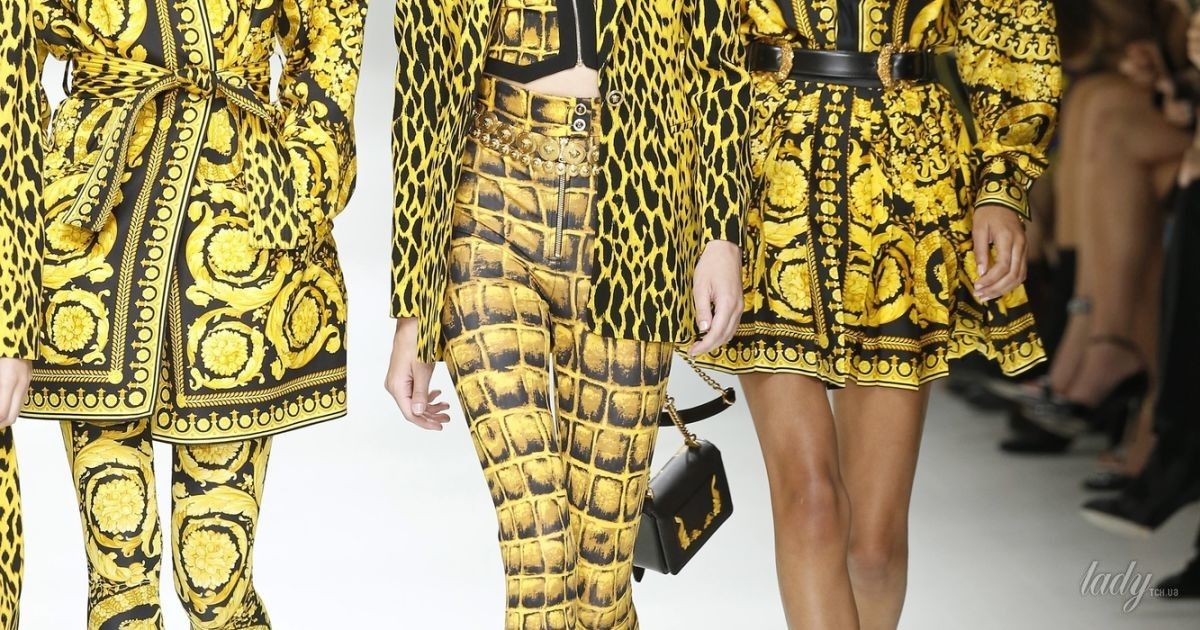 Коллекция Versace прет-а-порте сезона весна-лето 2018 / © East News