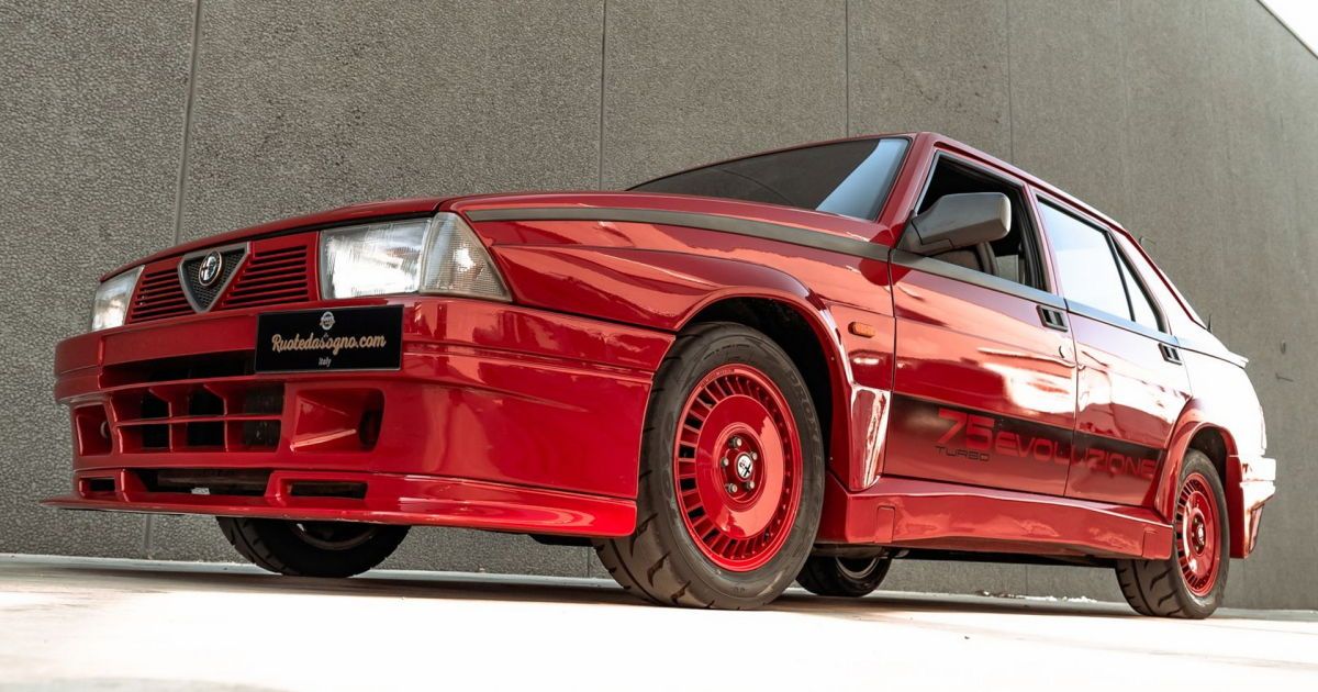 У Мережі продають седан Alfa Romeo за 103 тисячі доларів: у чому його особливість