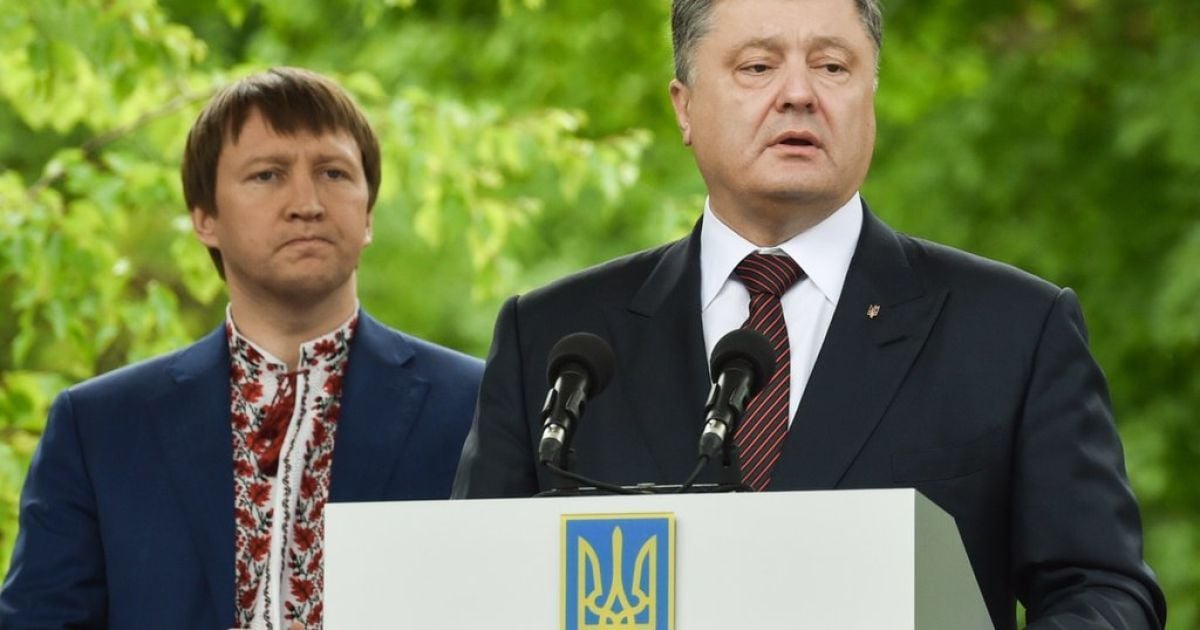 Порошенко убежден, что санкции против РФ нужно усилить