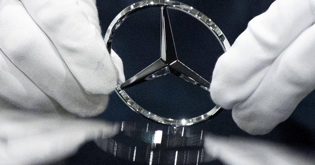 Майже мільйон автомобілів Mercedes-Benz відкличуть через небезпечний дефект