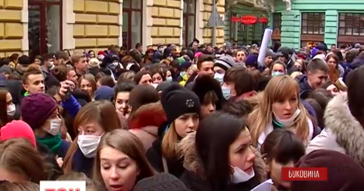 Студенты протестовали против реорганизации своего вуза.