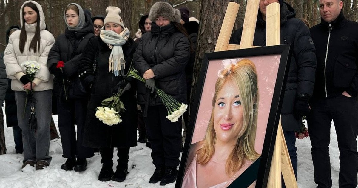 Прощання з Світланою Черновол, яка загинула під час російської атаки 28 січня