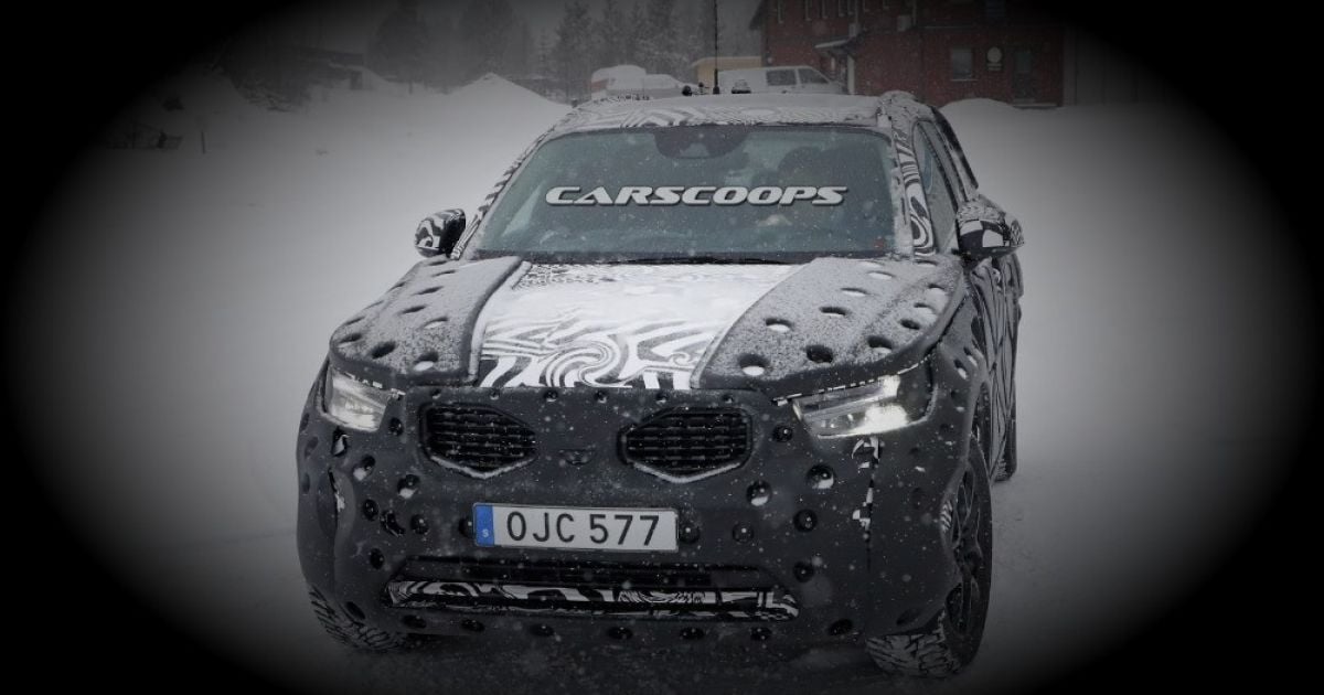 Шведы вывели на дорожные испытания новый Volvo XC40