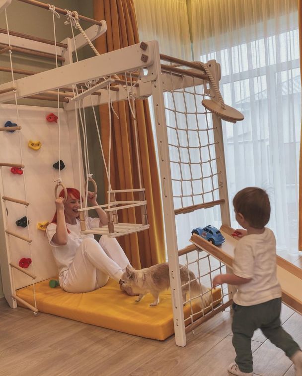  / © instagram.com/tarabarova