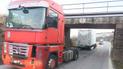 Украинская фура из Волыни остановила движение поездов и автомобилей в Словакии.