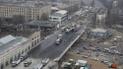 На Шулявському шляхопроводі в Києві почали укладати асфальт