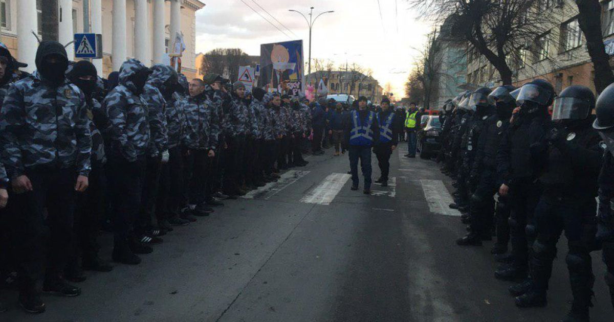"Национальный корпус" потребовал ареста Медведчука за антиукраинскую деятельность 