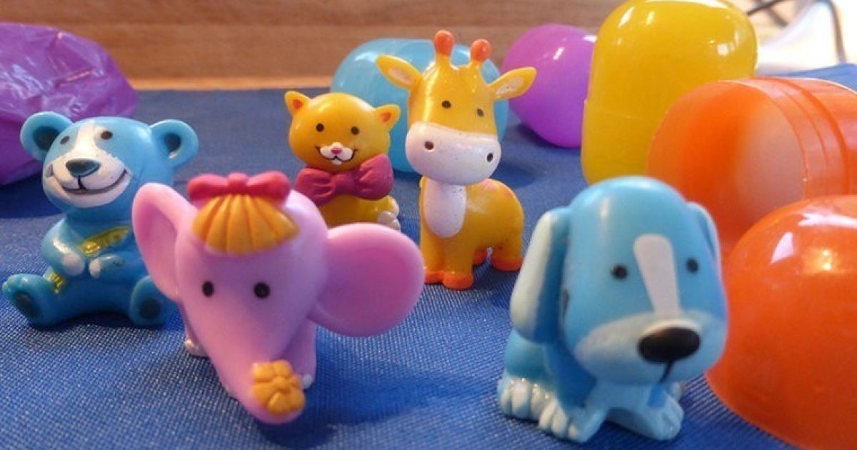 Іграшки LEGO і Kinder викинуло на берег_4 / © ndr.de
