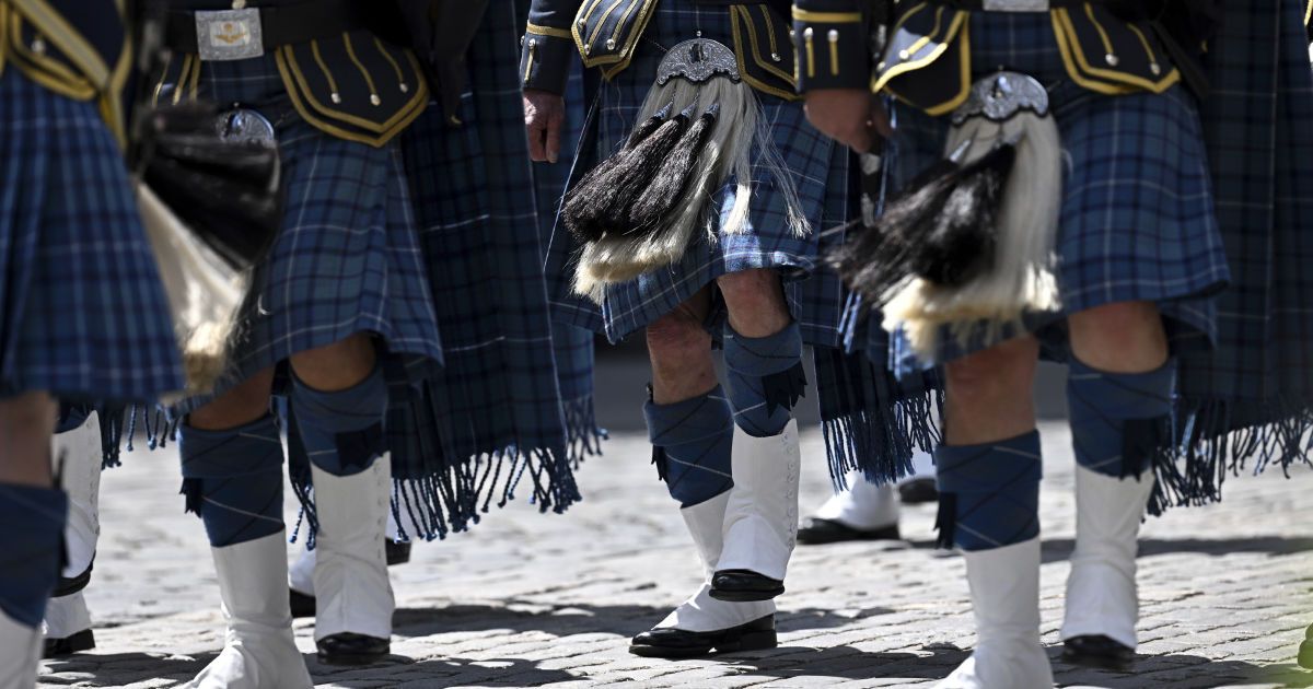Солдаты шотландской гвардии