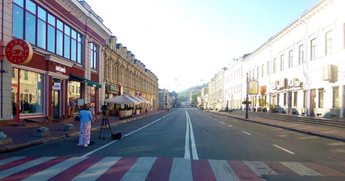 В КГГА отреагировали на отмену пешеходной зоны на Подоле