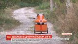 Житель Кіровоградщини власноруч сконструював веломобіль для українських доріг  
