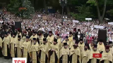 20 тисяч вірян пройшли сьогодні центром Києва на честь тисячоліття від дня смерті князя Володимира