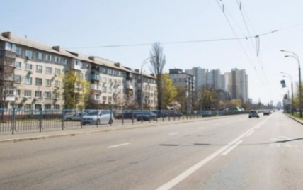 У Києві пропонують перейменувати проспект Маяковського та бульвар Перова