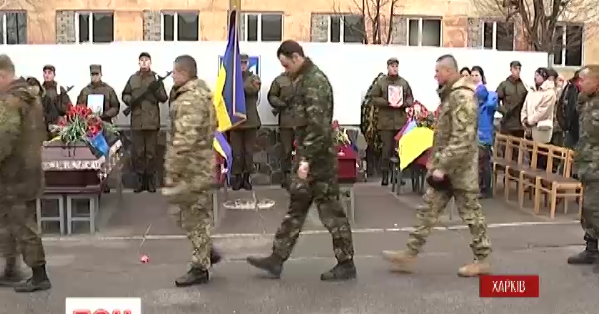 З бійцями прощалися у військовій частині в Башкирівці.