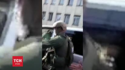 Видео с места конфликта под Антикорупционной прокуратурой