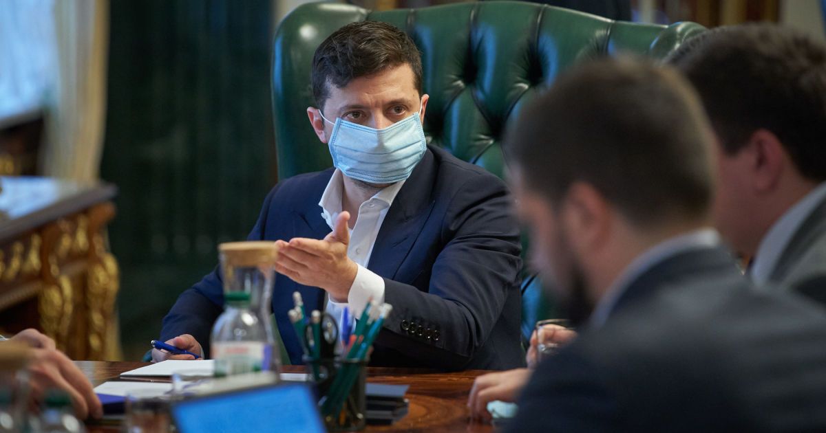 Влада невдоволена українцями, бо ті масово почали не дотримуватися карантину після його послаблення