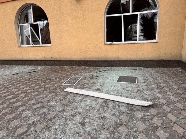 У Києві пошкоджена мечеть ДУМУ «Умма» / © із соцмереж