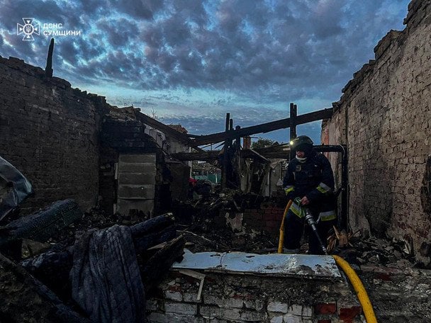 Руїни будинку