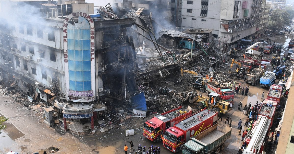 Пожежа в торговому центрі Пакистану
