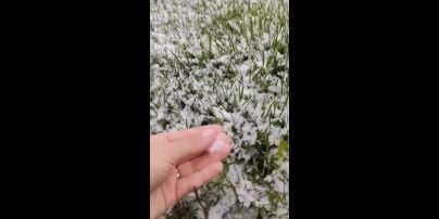 У Москві у травні випав сніг – відео   