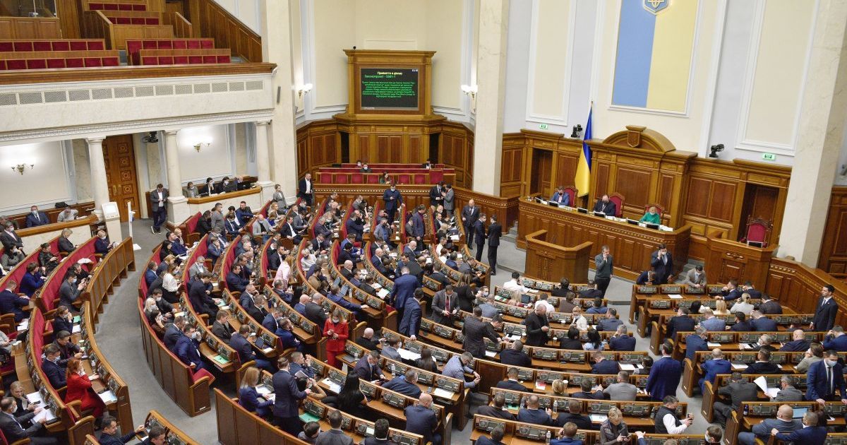 ЗМІ розповіли, як антитютюнове лобі блокує ухвалення проєвропейського регулювання для галузі