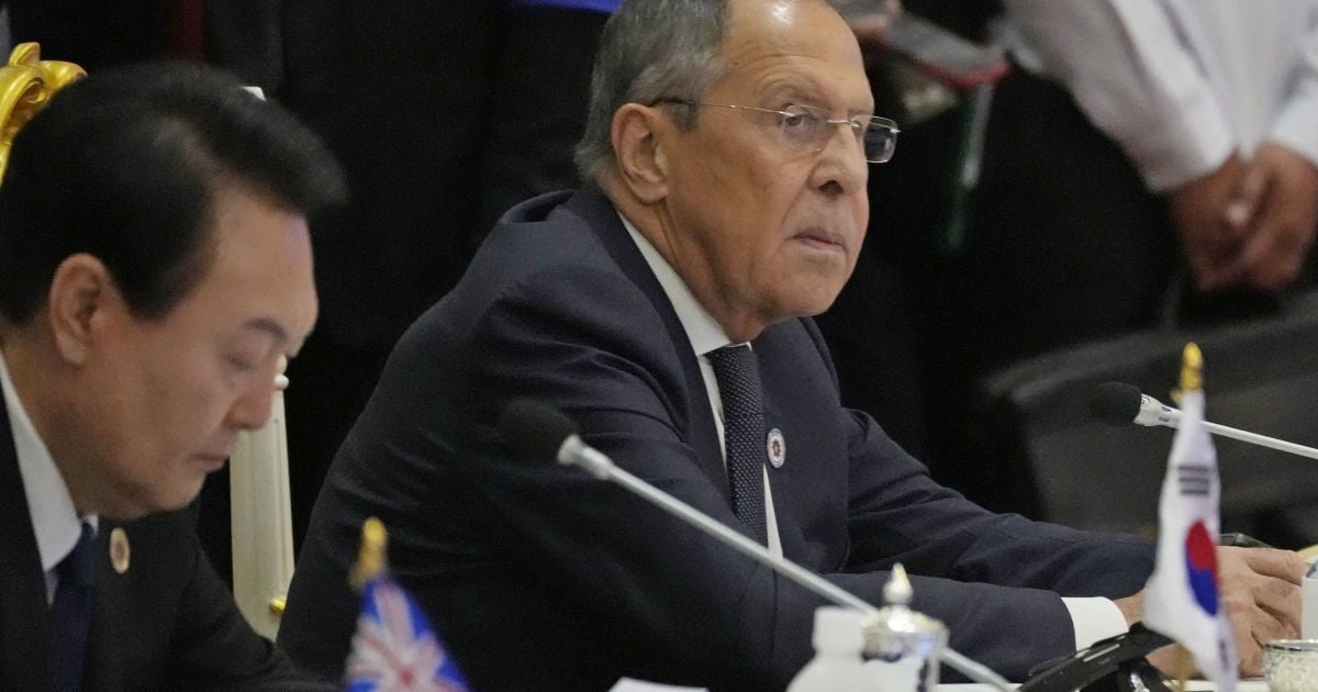 "Не можна слухати без склянки горілки": посол України в Індонезії про виступ "Лаврова-Ріббентропа" на G20